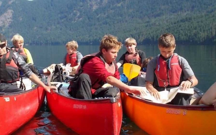 canoeing north cascades